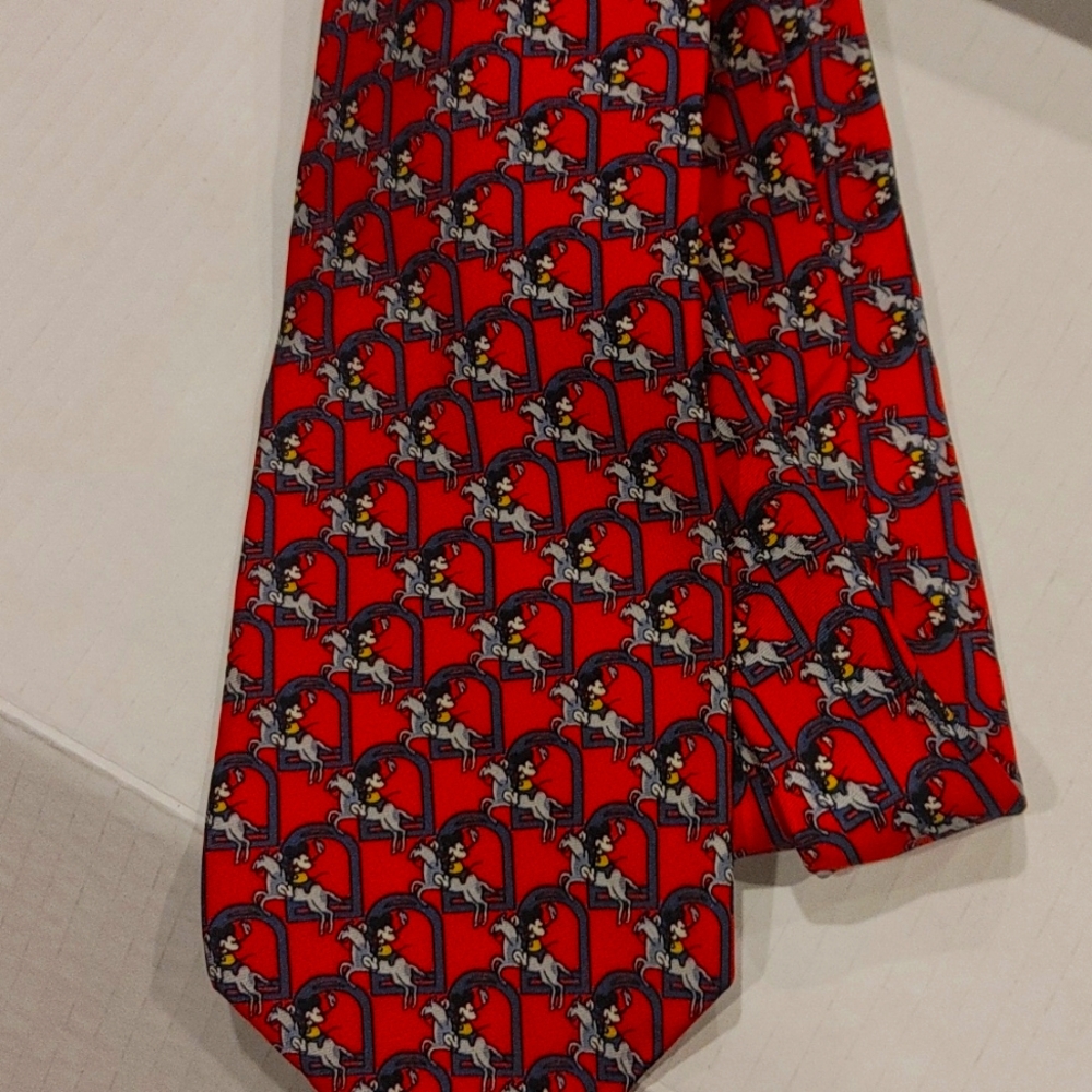 Disney Mickey & Co By Balance Inc The Tie Works Mickey on Horse 100% Silk Tie